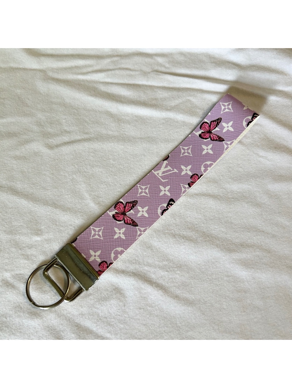 Lavender Faux Leather Fashion Butterfly Key Fob Keychains Wristlet